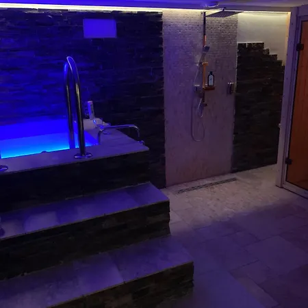 Apartman Vsetin Rokytnice Exterior photo